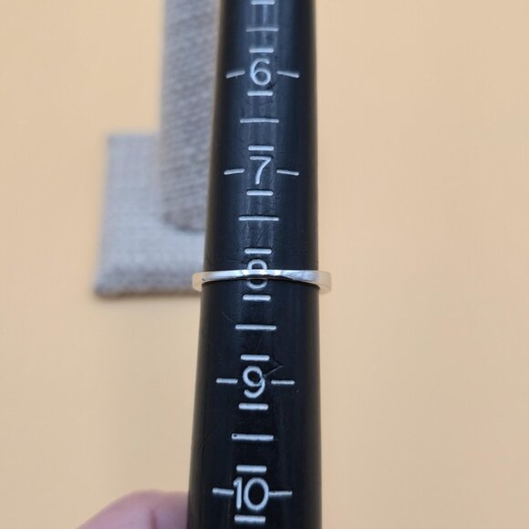 Size 8 Sterling Silver Brilliant Cubic Zirconia Gems Ring A5109 - Picture 8 of 10